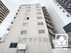 玄関にはシューズボックスを完備。家族の靴もしっかり収納できるので、玄関がいつも片付き、気持ちよくお客様を迎えられます。