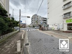 阪急電鉄神戸線「武庫之荘」駅まで徒歩約9分。「コープ武庫之荘」まで徒歩7分などお買い物施設も徒歩圏内に複数あり、毎日の通勤・通学だけでなく、日常のお買い物や、休日のお出かけまで利便性に優れています。