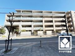 4沿線利用可能で、毎日の通勤・通学だけでなく、休日のお出かけまで利便性に優れています。