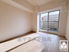 全居室フローリングでお掃除ラクラク。全居室収納もございますので、お部屋の広さを最大限に活用できます。