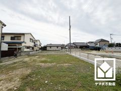 「園田小学校」まで徒歩8分。低学年のお子様も安心して通学していただけます。