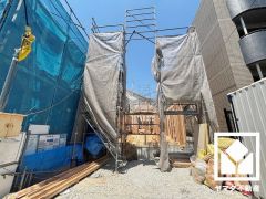 設計・建設住宅性能評価をW取得。耐震性、断熱性、省エネ性、劣化対策、維持管理・更新の容易性、空気環境、バリアフリー、防犯性など多岐に渡る国の定めた基準を満たした、高品質の住宅です。