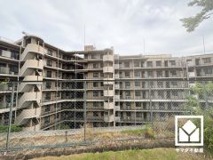 洗練されたデザインと堅牢な造り。美しさと安心を兼ね備えた、心地よい住まい。