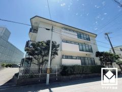 「コープ西宮南」まで徒歩3分。お買い物にも困りません。