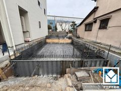 たっぷり収納できる約5.25帖と約4.5帖の納戸付きだから、家の中をもっとスッキリ。季節の荷物や趣味の道具もしっかり収納。