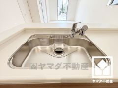 清潔感あふれるシンクで、毎日を気持ちよくスタート。