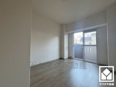 独立した居室なのでプライベートな時間をゆったり過ごせそうです。全居室フローリングでお掃除もラクラクです。