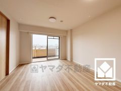 自然光を取り込む、開放感あふれる暮らし。隅々まで光が降り注ぎ、明るく心地の良い空間。