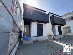 24時間換気対応（排気用）。一年中きれいな空気を保ち、衛生的で快適な室内環境を実現します。