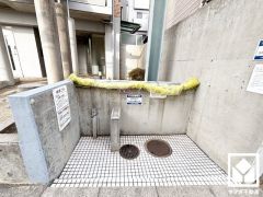 清潔なゴミ出し場で気持ち良くお使い頂けます。