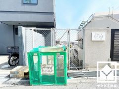清潔なゴミ出し場で気持ち良くお使い頂けます。