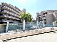 阪急電鉄甲陽線「甲陽園」駅まで徒歩約16分の立地。毎日の通勤・通学だけでなく、休日のお出かけまで利便性に優れています。