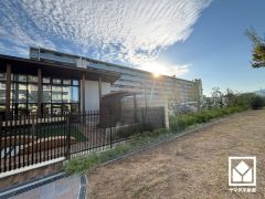 大切なペットと一緒に暮らせる住まいです（2匹可。規約制限有）。