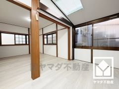 自然光を取り込む、開放感あふれる暮らし。隅々まで光が降り注ぎ、明るく心地の良い空間。