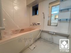 1日の疲れを癒す浴室でゆったりリフレッシュ。