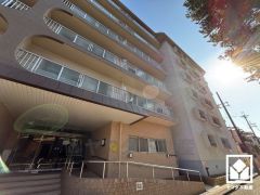 全居室6帖以上のゆとりある居住空間?で、広々お使いいただけます。