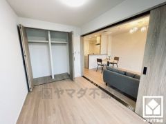 全居室フローリングでお掃除ラクラク。全居室収納もございますので、お部屋の広さを最大限に活用できます。