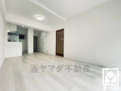 シンプルで美しいデザインのリビングが、毎日の生活に彩りを添える。