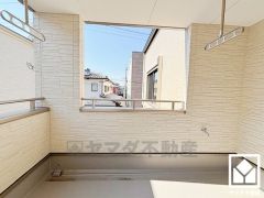 インナーバルコニーなので急な雨の日も安心ですね。