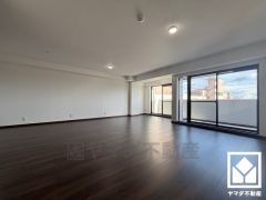 自然光を取り込む、開放感あふれる暮らし。隅々まで光が降り注ぎ、明るく心地の良い空間。