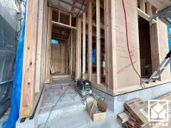 24時間換気システム（排気用）搭載。一年中きれいな空気を保ち、衛生的で快適な室内環境を実現します。