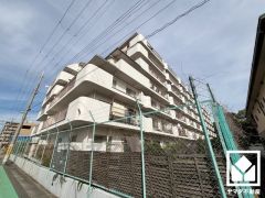 この住宅は、日々の暮らしをそっと支えてくれます。