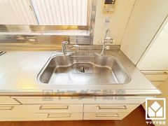 清潔感あふれるシンクで、毎日を気持ちよくスタート。