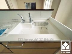 清潔感あふれるシンクで、毎日を気持ちよくスタート。