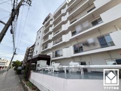 当日案内も可能ですのでぜひお問い合わせください。事前にご予約頂きましたら、営業時間外のご案内等も可能です。