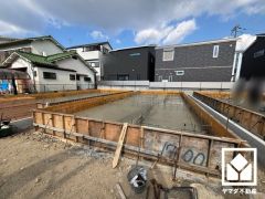 突然の来訪時でも安心なモニター付きインターホンを完備。お留守番中のお子様でも簡単に来訪者の確認ができます。