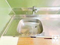 清潔感あふれるシンクで、毎日を気持ちよくスタート。