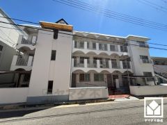 3階建て2階部分で風通し良好です。