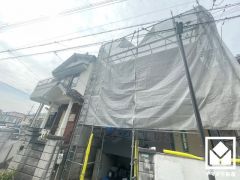 落ち着いた色合いと品のあるデザイン。帰るたびに安心感を感じられる佇まい。