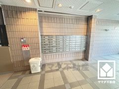 集合ポストが備わっています。鍵付きなので安心です。