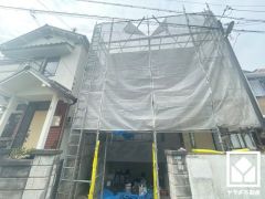 広々17帖のLDKが魅力。家族全員がリラックスできる、ゆったりとした快適リビングで温かい団らんの時間を。