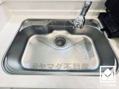 清潔感あふれるシンクで、毎日を気持ちよくスタート。