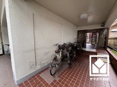 綺麗に整備されており、帰宅時や来客時にも気持ちの良い空間です。