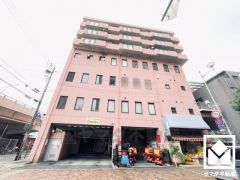 JR東海道本線「立花」駅とはペデストリアンデッキで繋がっており徒歩約1分の立地です。毎日の通勤・通学だけでなく、休日のお出かけまで利便性に優れています。