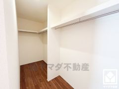 穏やかな暮らしを支える、豊かな収納。