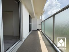 南面バルコニーで陽当たり、風通し良好