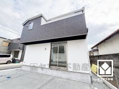 4沿線利用可能で、毎日の通勤・通学だけでなく、休日のお出かけまで利便性に優れています。