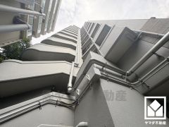 耐震性・耐火性の高いSRC造です。