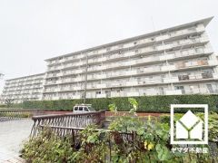 洗練されたデザインと堅牢な造り。美しさと安心を兼ね備えた、心地よい住まい。