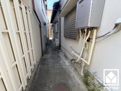 河川敷に公園や緑地が整備された武庫川まで徒歩圏内。散歩やジョギング、サイクリングなどの運動も手軽に楽しめる環境です。