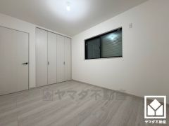 全居室2面採光。明るい陽光がたっぷり差し込む心地よい生活空間です。