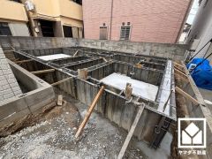 たっぷり収納できる約6.5帖と約3帖の納戸付きだから、家の中をもっとスッキリ。季節の荷物や趣味の道具もしっかり収納。