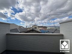 開放感あふれる眺望と利便性が融合した住まい──穏やかな毎日をここから。
