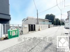 安全性と使いやすさを兼ね備えたIHクッキングヒーターで快適なキッチンライフ。お手入れもラクラクです。