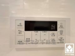 ボタン1つで自動でお湯張りができるオートバス機能付き。足し湯・差し湯機能もございますので、いつでも温かいお風呂に入ることができます。