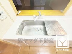 清潔感あふれるシンクで、毎日を気持ちよくスタート。